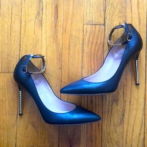 Valentino studded heels pumps - 38